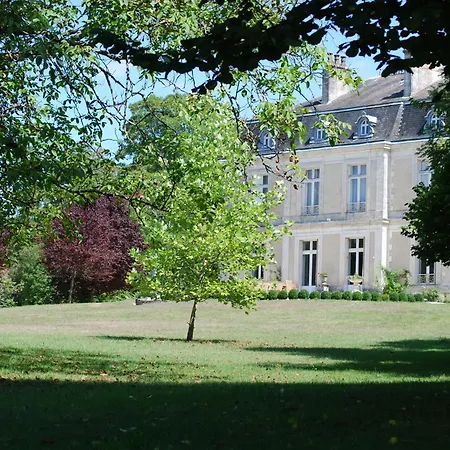 2 Bedroom In The Grounds Of A Chateau *