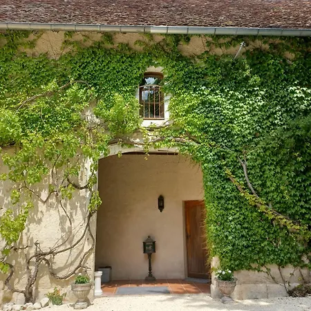 2 Bedroom In The Grounds Of A Chateau Saint-Paul-Lizonne